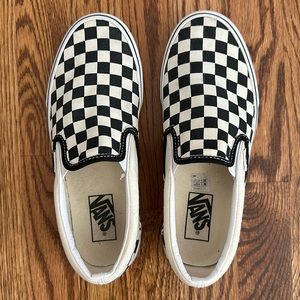 Mens Vans classic slip on checker board size 7